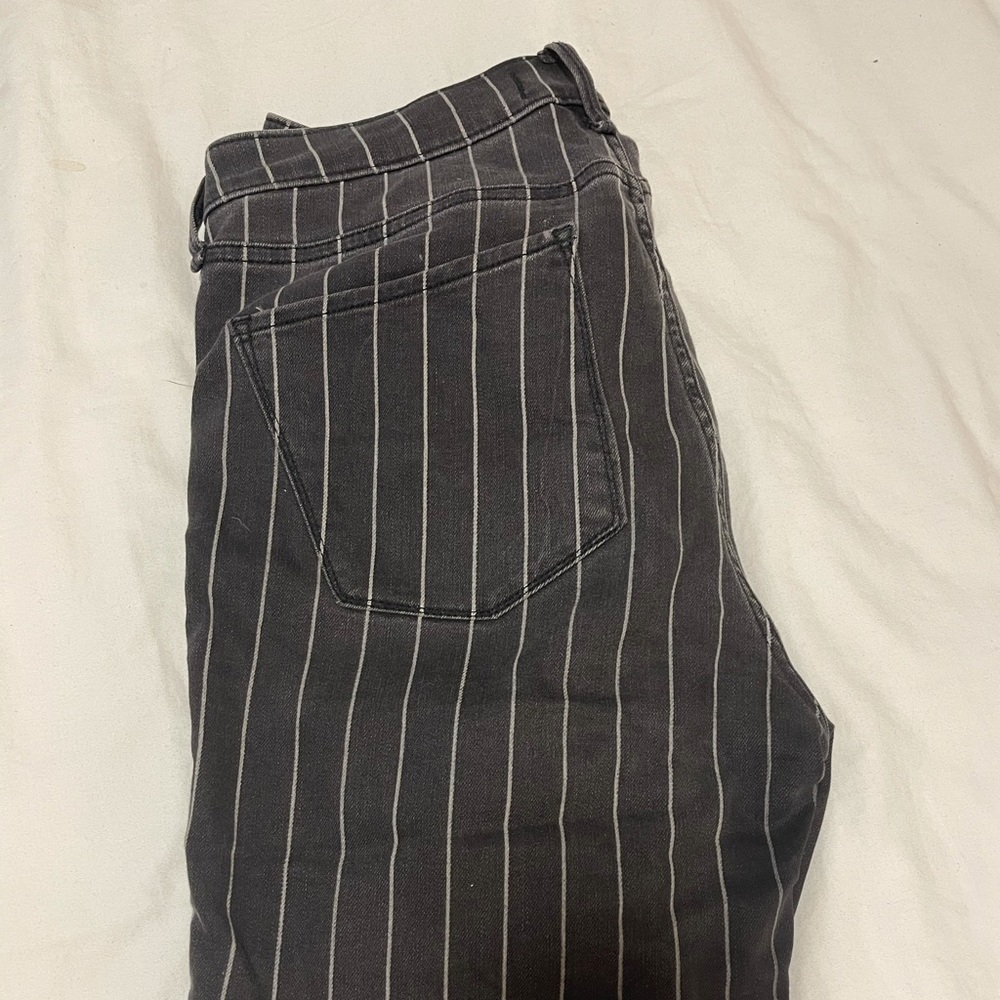 Skinny striped jeans